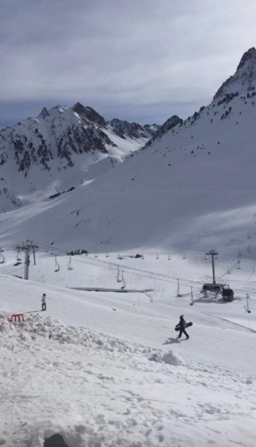 Un Petit Nid Au Pied Des Pistes Apartment Bagneres-de-Bigorre Luaran gambar